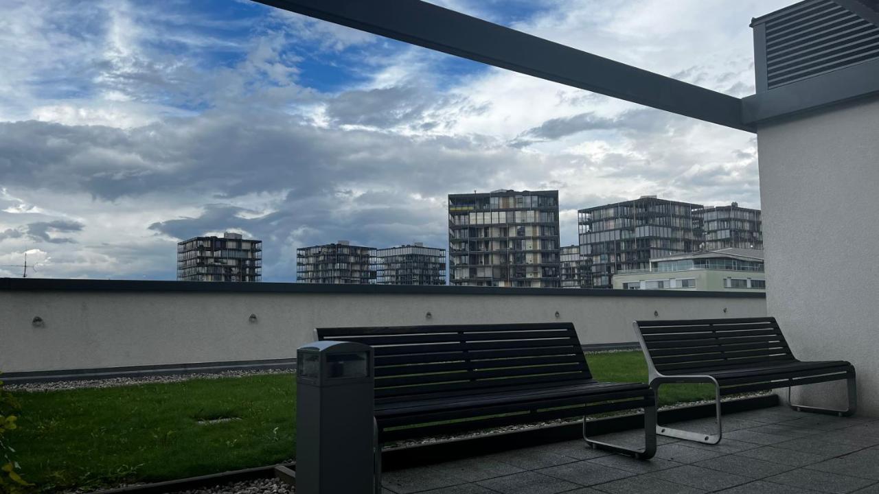 Residence Garden Tower - 8 Min Do Centra, Garaz Prag Exterior foto